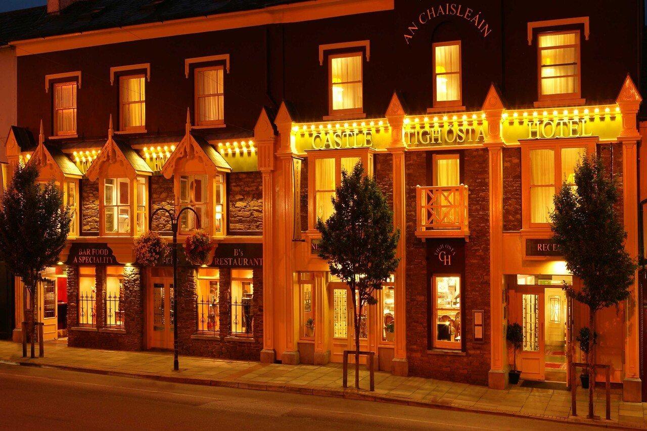 Castle Hotel Macroom Exterior photo